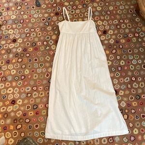 Like new Uniqlo maxi sun dress off white